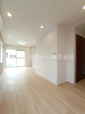 【居間・リビング】 | フレグランス藤沢B