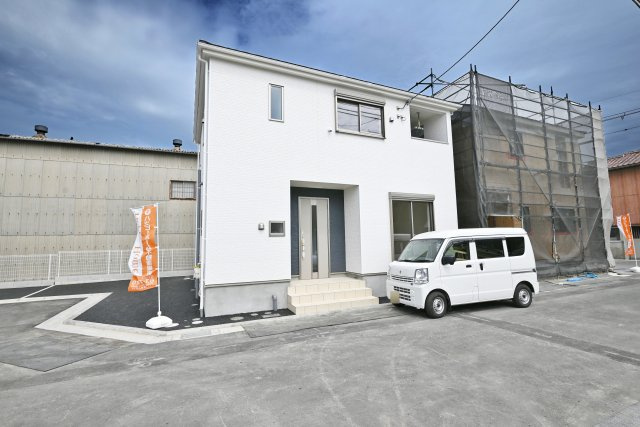 クレイドルガーデン摂津市鳥飼和道新築一戸建て｜全12区画＋駐車1台可