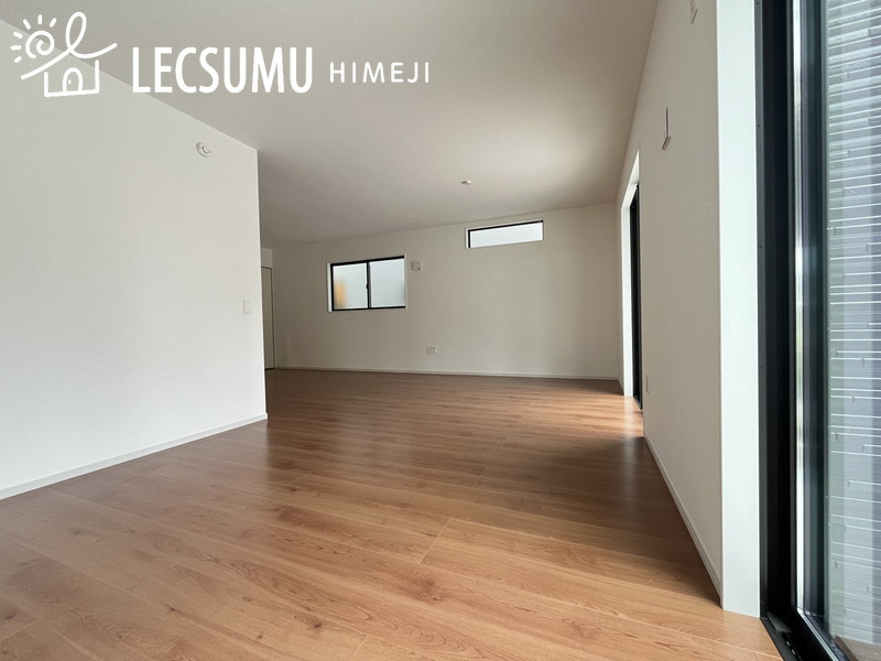 姫路市玉手1期/新築戸建の居間・リビング