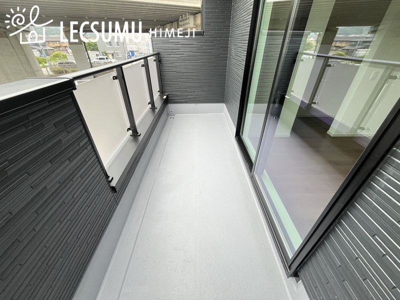 姫路市玉手1期/新築戸建のバルコニー