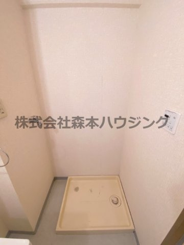 【設備】 | 　グランドヴィラ香里 | 室内洗濯機置き場です