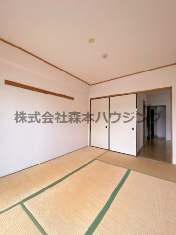 【寝室】 | 　グランドヴィラ香里 | 寝室にいかがでしょうか
