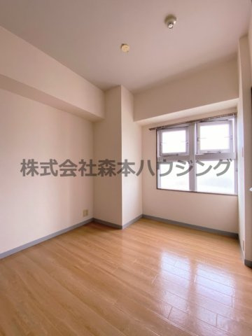 【洋室】 | 　グランドヴィラ香里 | 使いやすい洋室です