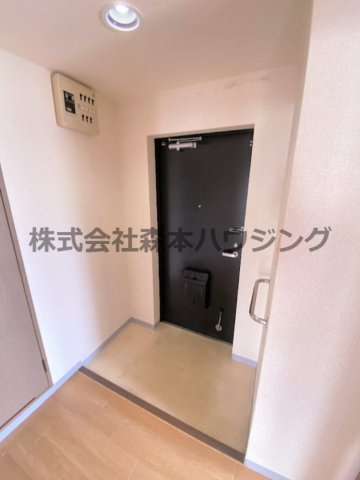 【玄関】 | 　グランドヴィラ香里 | ゆったりとした玄関です