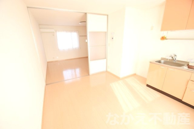 【居間・リビング】 | ゆったりとした居間です