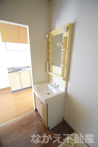【洗面所】 | 忙しい朝には欠かせない洗面所です