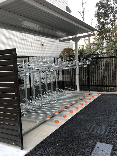 S-RESIDENCE池袋Norteの駐車場