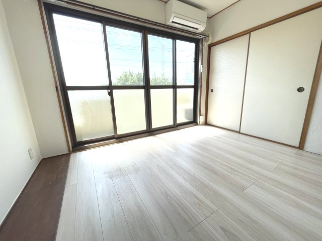 【寝室】 | 開放的な寝室です
