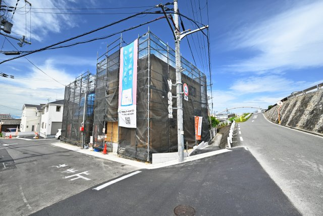 クレイドルガーデン摂津市鳥飼和道新築一戸建て｜全12区画＋駐車1台可