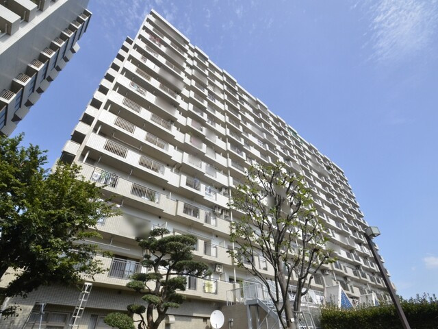 いちょう通り東３－７－３号棟の外観