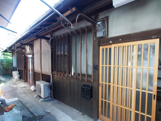 薬師堂町戸建て