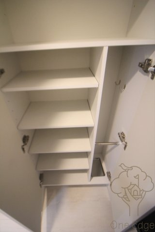 エスリード南森町ラグシスの玄関