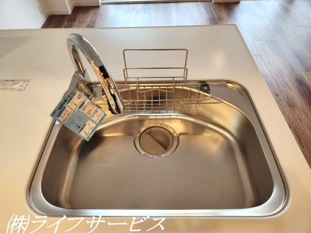 【キッチン】 | サニーコーポ東三国 | タッチレス機能付水栓搭載！