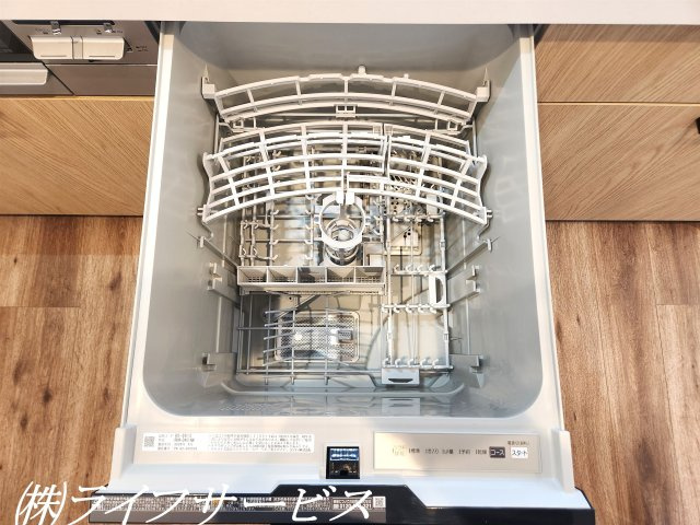 【キッチン】 | サニーコーポ東三国 | 家事の時短に必須！ビルトイン食器洗浄乾燥機付