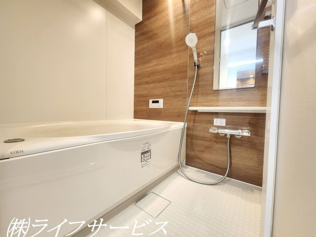 【浴室】 | サニーコーポ東三国 | 浴室乾燥機付ユニットバス新調