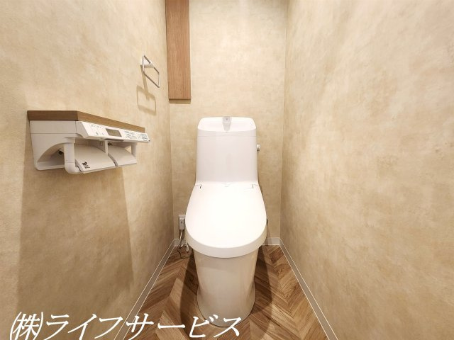 【トイレ】 | サニーコーポ東三国 | 温水洗浄便座付トイレ新調