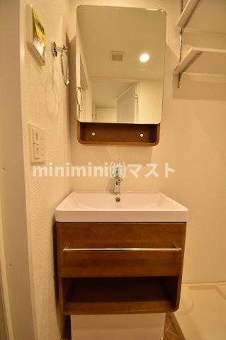 大阪市北区中崎１丁目の賃貸マンションの洗面所