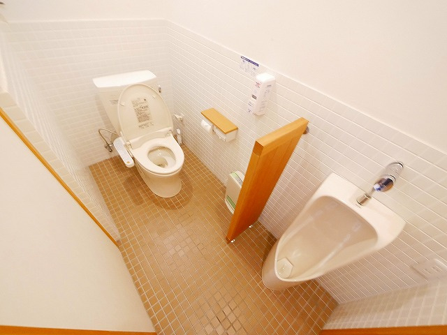 北市町店舗の内装