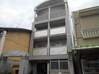第17長栄シャルマン四条大宮壱番館の外観