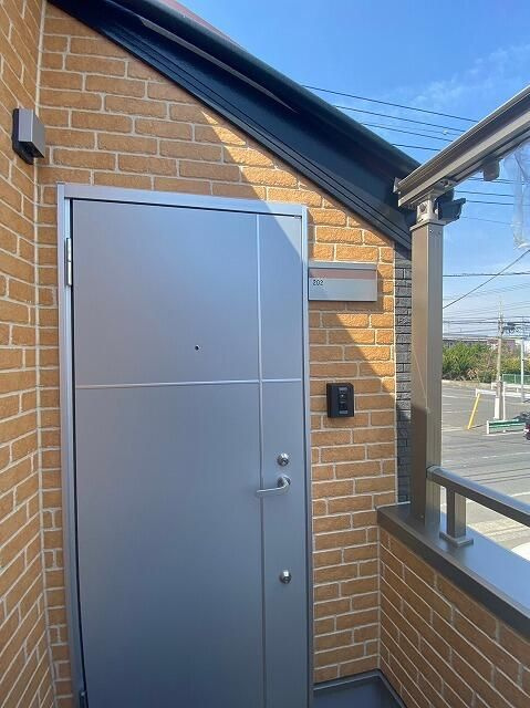 ジュヌ　パントル　イコーの外観