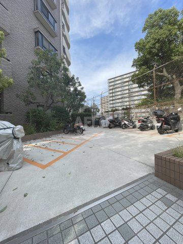 クリアクレセント住之江の駐車場|クリアクレセント住之江　駐車場