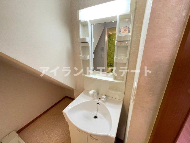 エピ駒沢　メゾネット　駅近　オートロックの洗面所