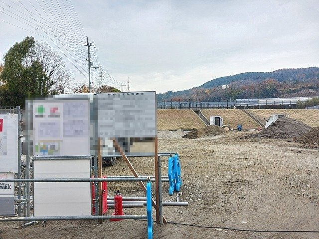 ユニゾン安満　B棟の周辺