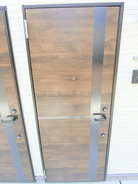 グランステージ西蒲田の玄関