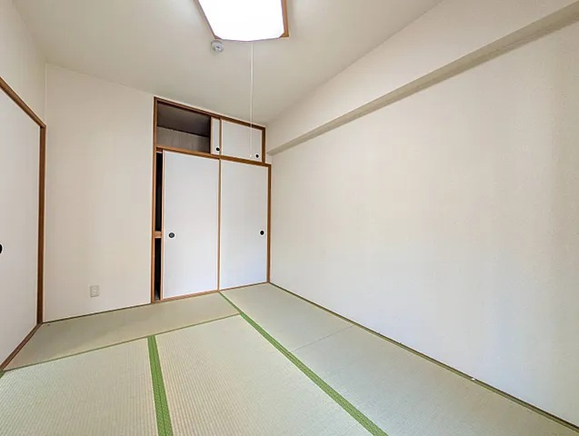 メープル神戸本山の居間・リビング
