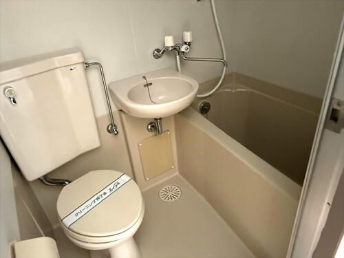 ＪＬＢグランエクリュ常盤台Ⅲの浴室