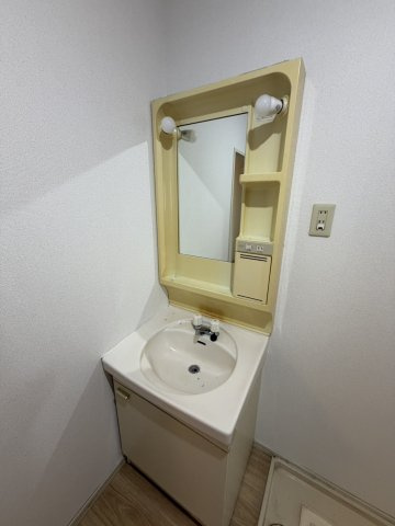 パークアベニューの独立洗面台