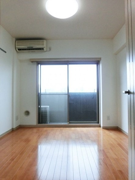 ステージファースト小石川の居間・リビング