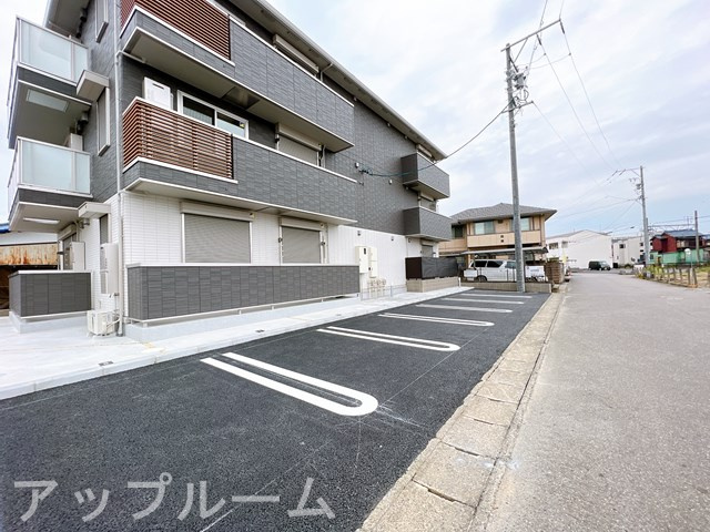 グランドール Ｋの駐車場