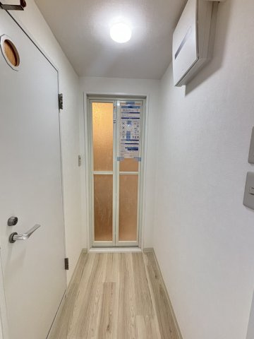 中銀本郷マンシオンの内装
