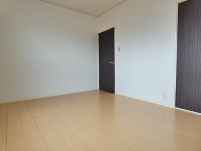 【寝室】 | 南平戸建 | 6帖寝室