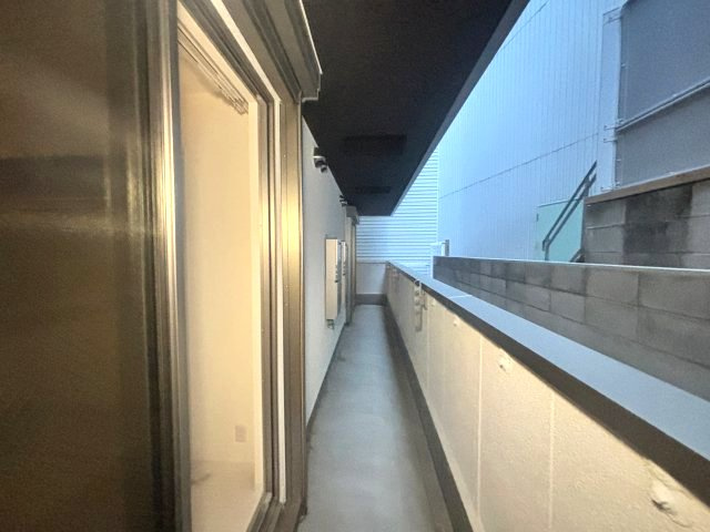 サンシエ神戸元町のバルコニー