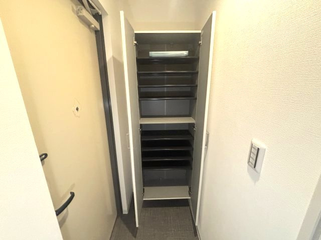 サンシエ神戸元町の収納