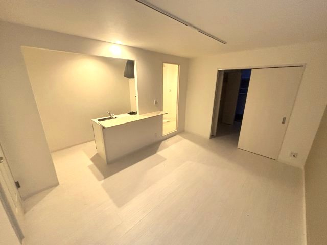 サンシエ神戸元町の居間・リビング