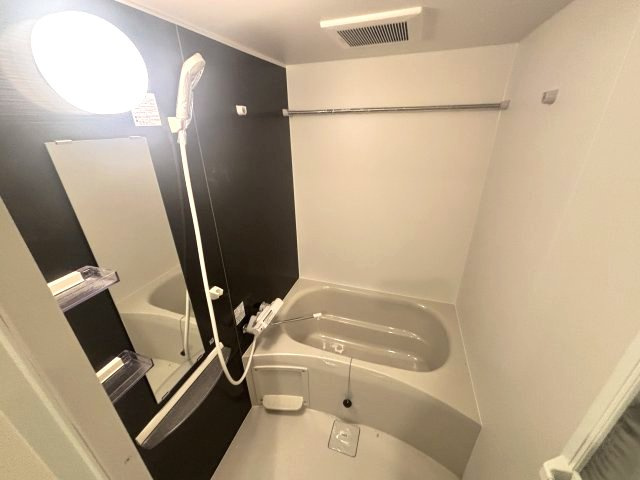 サンシエ神戸元町の浴室