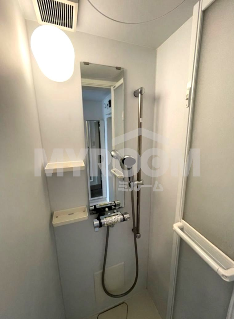 ハーモニーテラス貫井Ⅱの浴室|シャワールーム・トイレ別（同一仕様写真）