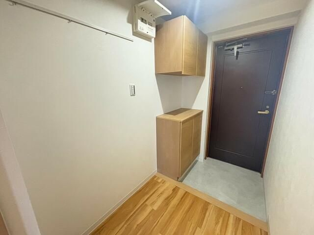 グラシアリノ町屋の玄関