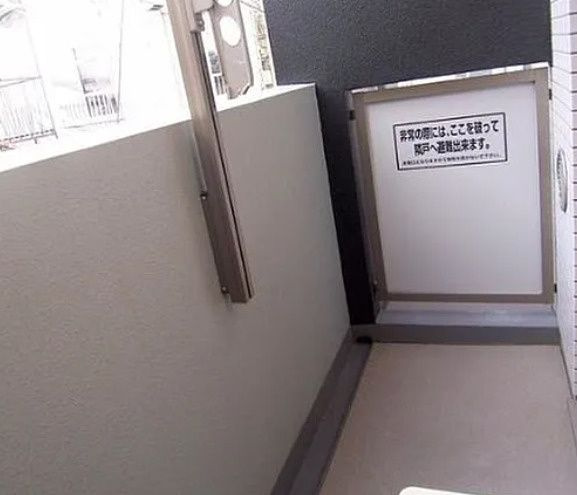 フィオリーシェ東浅草のバルコニー