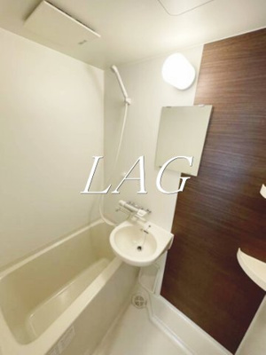 【浴室】 | ＡＶＥＮＩＲ町屋 | お風呂です。