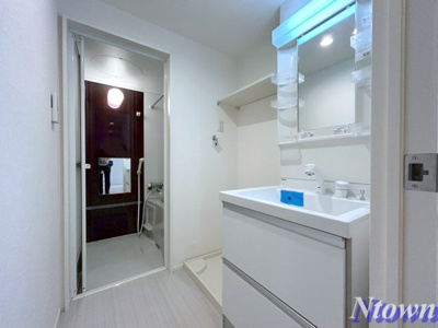 【洗面所】 | ベルフォーレ | 脱衣スペースもあります