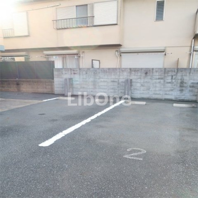 【駐車場】 | ラフレシール市川