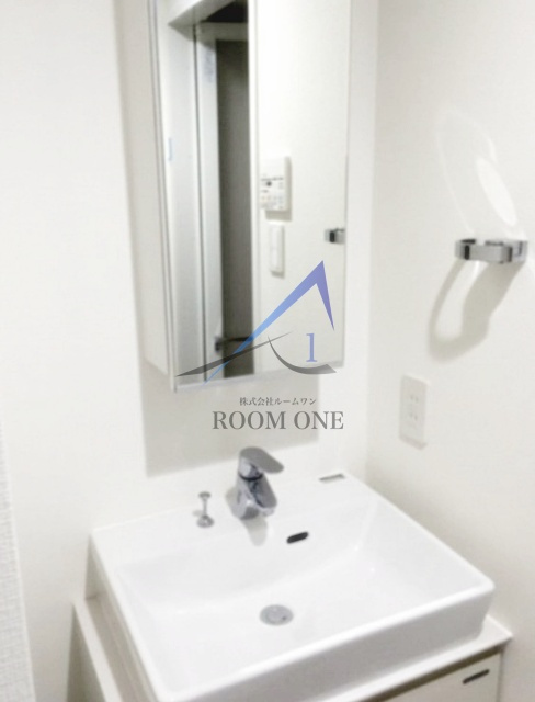 プレール・ドゥーク千歳烏山の洗面所|洗面台です。