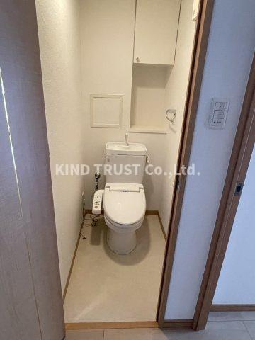 アドバンテージ天神橋のトイレ|ゆったりとした空間のトイレです