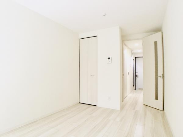 Ｊ’ｓコート幡ヶ谷の居間・リビング