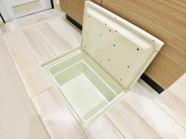 Ｊ’ｓコート幡ヶ谷の居間・リビング