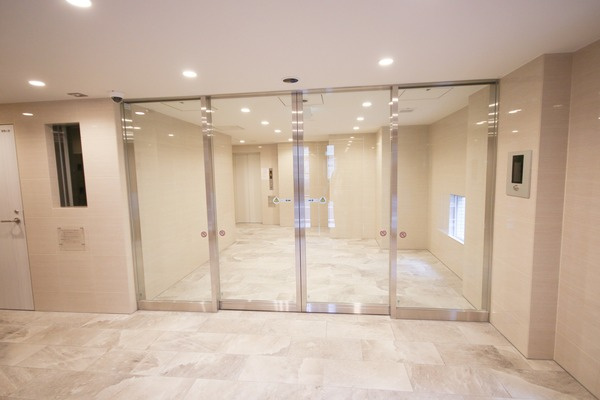 ルフレ　プレミアム新小岩のエントランス